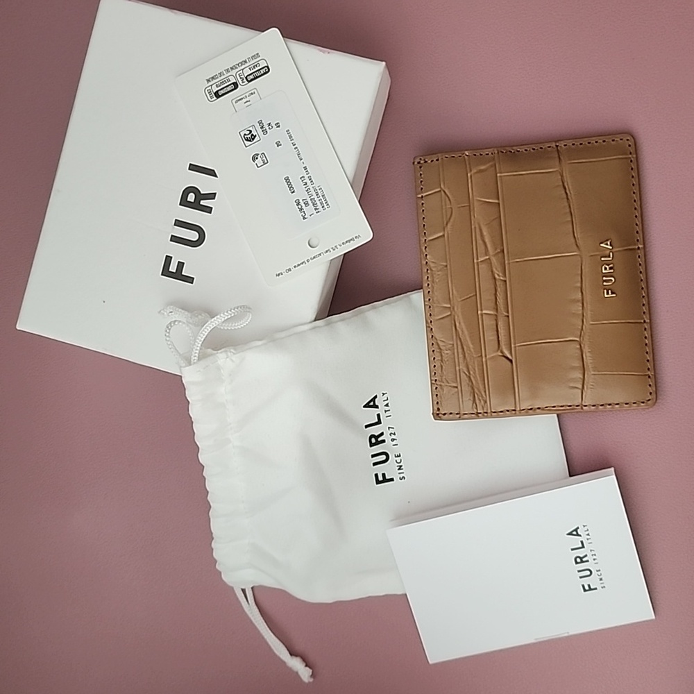 Furla Croco Credit Card Case Caramello